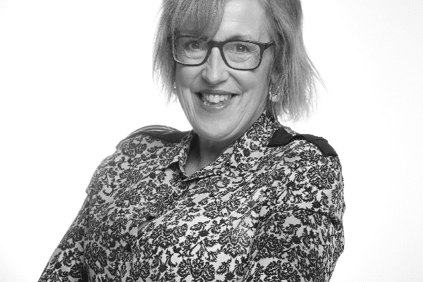 Angela Hobbs Profile Photograph